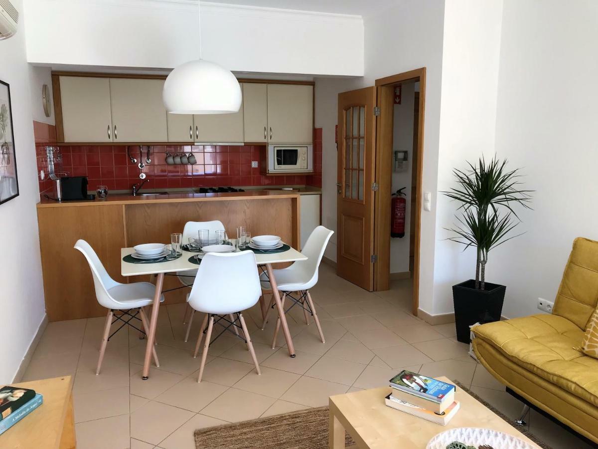 Casa Yeti - Beach House Armacao de Pera Bagian luar foto