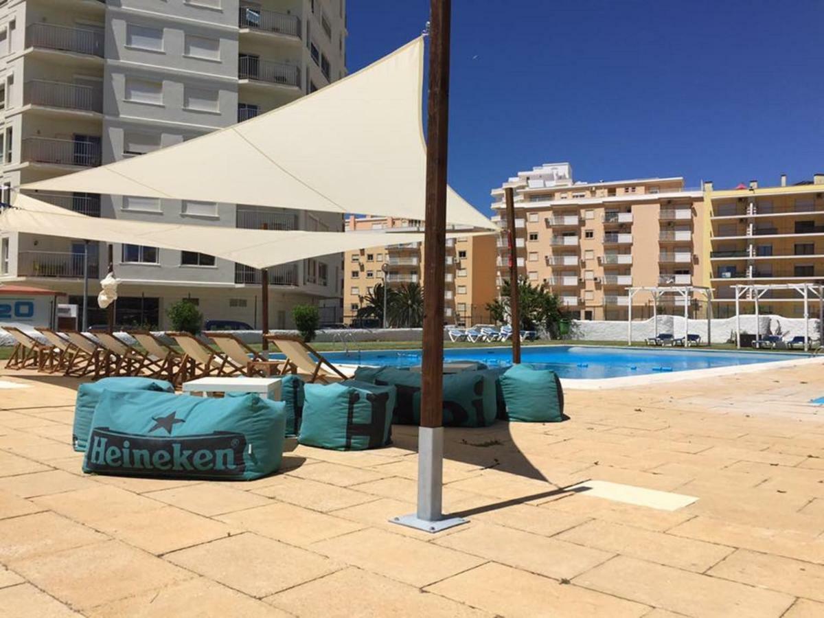 Casa Yeti - Beach House Armacao de Pera Bagian luar foto
